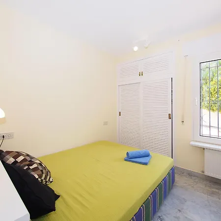 Bilbao By Interhome Villa Roses